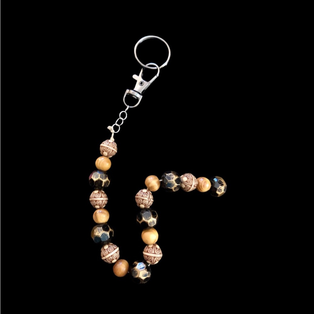 Elegant Beaded Key Holder